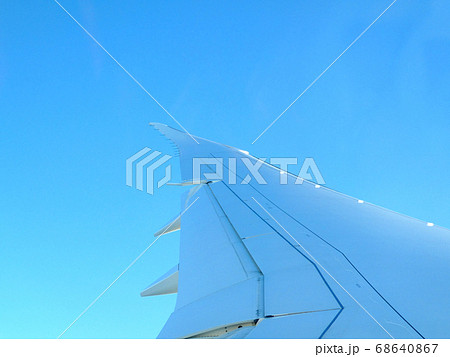飛行機の羽 飛行機の羽 68640867