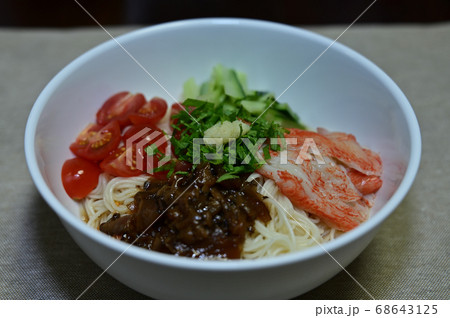 ぶっかけそうめん ぶっかけそうめん 68643125