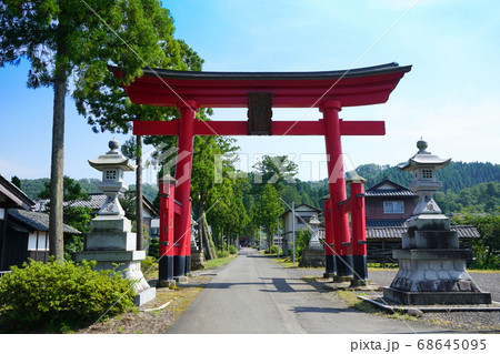 大塩八幡宮　一の鳥居　参道 68645095