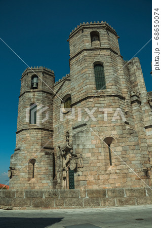Gothic facade with steeples at the Guarda Cathedral 68650074