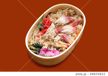 ほっきめし　苫小牧駅弁　まるい弁当 68650832