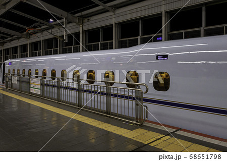 JR岡山駅 九州新幹線 N700系車両 岡山県岡山市 JR岡山駅 九州新幹線 N700系車両 岡山県岡山市 68651798