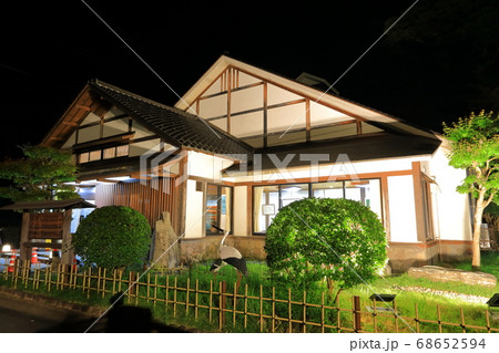 【兵庫県】城崎温泉の夜景(鴻の湯) 【兵庫県】城崎温泉の夜景(鴻の湯) 68652594