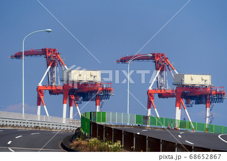 ガントリークレーン 68652867