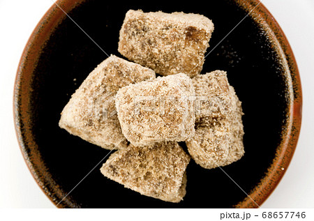 沖縄 波照間島の黒糖 68657746