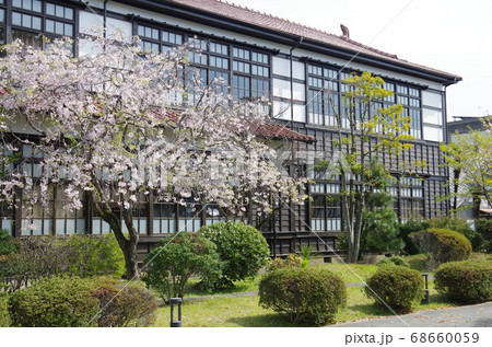 萩市明倫学舎の校舎の景色 68660059