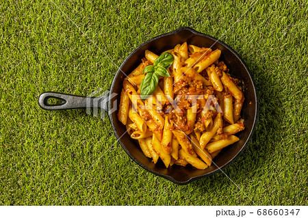 イタリア料理 ペンネ ボロネーゼ Italian pasta Penne Bolognese イタリア料理 ペンネ ボロネーゼ Italian pasta Penne Bolognese 68660347