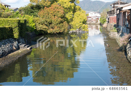 平安橋から眺めた萩城外堀の景色 平安橋から眺めた萩城外堀の景色 68663561