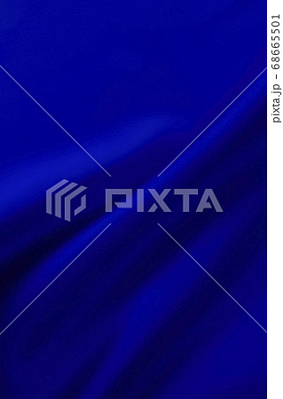 青いサテン生地の布 68665501