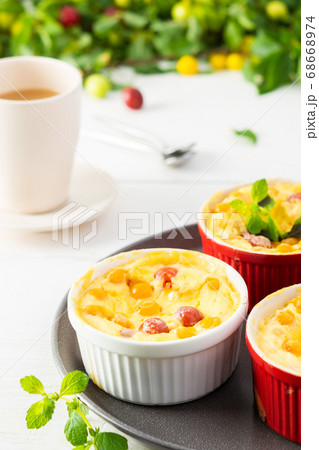 Clafoutis made from white yogurt and berries Clafoutis made from white yogurt and berries 68668974