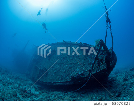 沈船ダイビング 沈船ダイビング 68670825