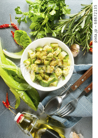salad 68672135