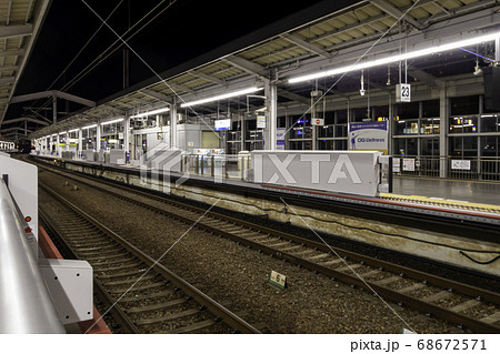 JR岡山駅　新幹線ホーム　岡山県岡山市 68672571