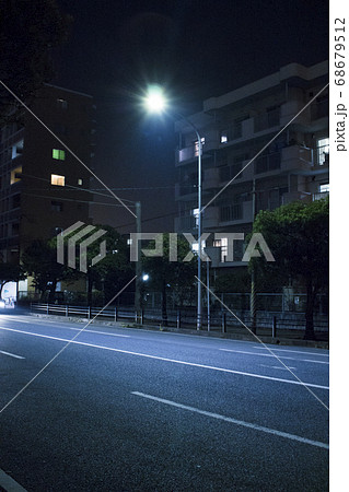 夜の街灯の写真素材