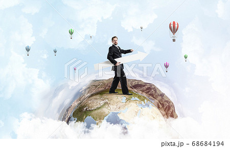 Improvement and development of business 68684194