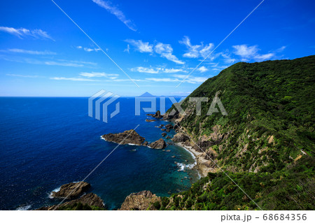 【鹿児島県 佐多岬】 佐多岬展望所から開聞岳 【鹿児島県 佐多岬】 佐多岬展望所から開聞岳 68684356