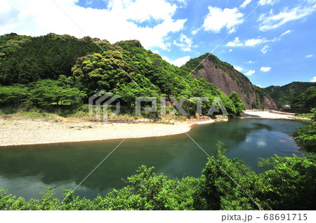 古座川の一枚岩 古座川の一枚岩 68691715
