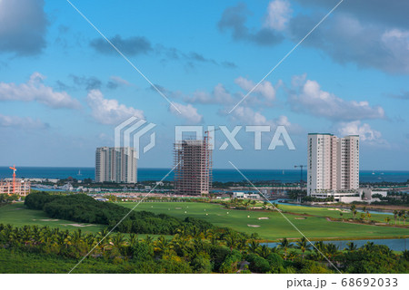 View of the green valley with big houses View of the green valley with big houses 68692033