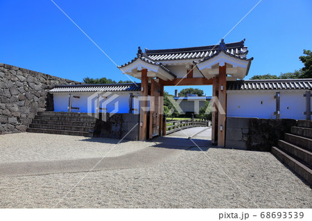 山形城本丸一文字門 68693539