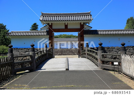 山形城本丸一文字門 68693543