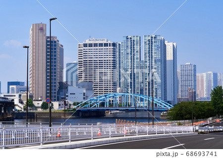 東京ウォーターフロント　天王洲アイルと京浜運河の風景 68693741