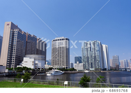 東京ウォーターフロント　天王洲アイルと京浜運河の風景 68693768