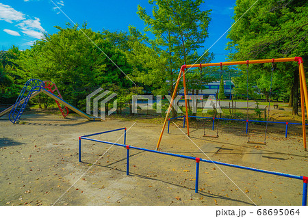 昭島市・つつじが丘公園の新緑 昭島市・つつじが丘公園の新緑 68695064