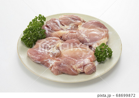 鶏のモモ肉 68699872
