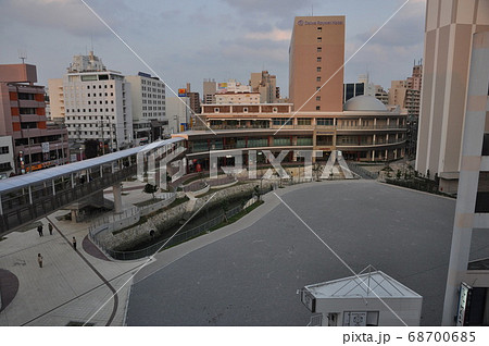 沖縄 牧志駅近くの商業施設cargoes カーゴス の写真素材