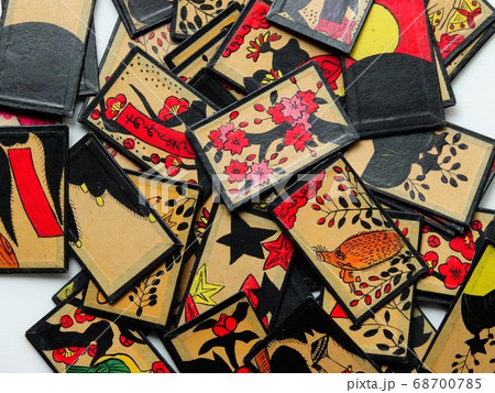 ばら撒いた「花札」1 68700785