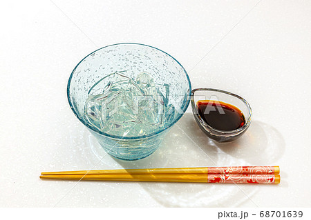 くずきり kind of noodle made from arrowroot starch くずきり kind of noodle made from arrowroot starch 68701639