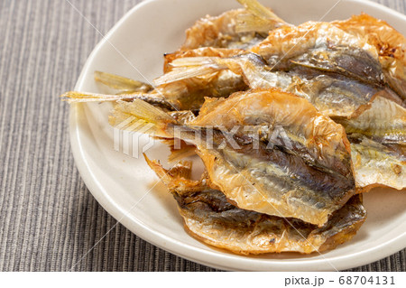 焼き小あじ。 68704131