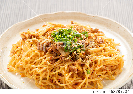 キムチ肉そぼろ焼きそば。 68705284