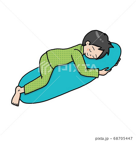 抱き枕で眠る男性 抱き枕で眠る男性 68705447