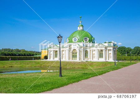 Part of the architectural ensemble in the Kuskovo 68706197