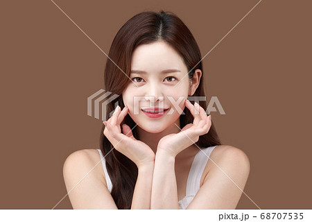 ビューティー 女性 女 68707535