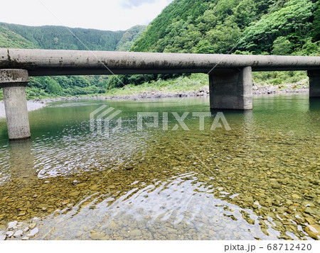 四万十川の石橋 68712420