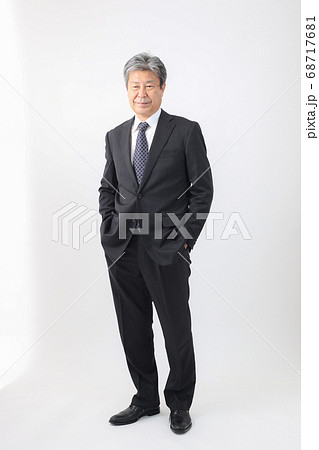 企業主 社長 重役 売上などパソコンチェック 68717681