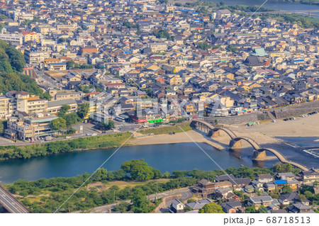 岩国城から見た岩国市内 山口県 岩国城から見た岩国市内 山口県 68718513