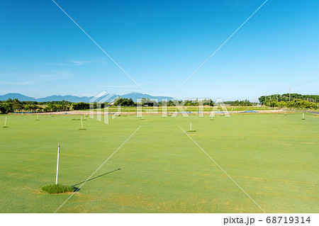 鳥取芝と大山 68719314
