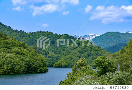 矢木沢ダム　奥利根湖　群馬県みなかみ町　　 68719380