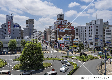 都市風景　新松戸駅前の街並み　千葉県松戸市 68720496