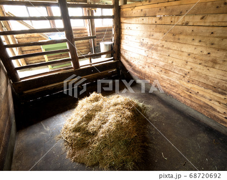 馬小屋 馬小屋 68720692