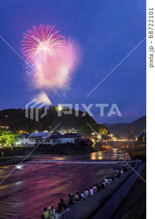 岐阜県郡上市 郡上八幡城下町花火大会の写真素材