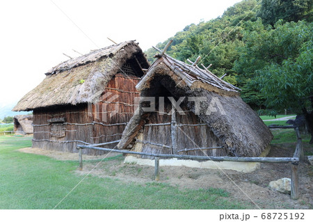 長野県歴史館 科野のムラ 復元古墳時代住居 長野県歴史館 科野のムラ 復元古墳時代住居 68725192