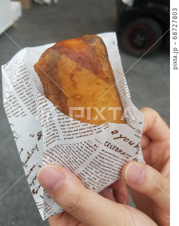 食べ歩きで買ったホットアップルパイ 68727803