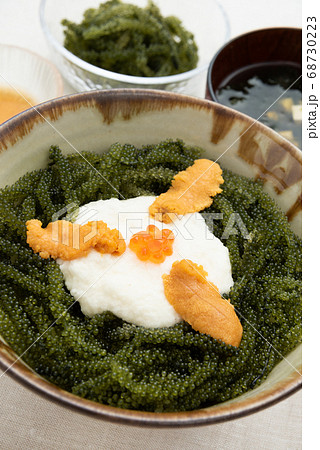 海ぶどう丼定食　アーサー汁　漬物 68730223