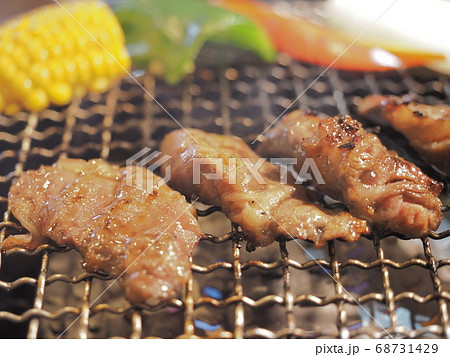 黒毛和牛焼肉(ロース) 黒毛和牛焼肉(ロース) 68731429