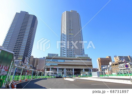 国分寺駅北口の駅前広場　中央線 68731897