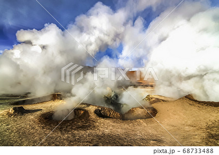 Hot steam pool geysersat Sol de Manana, Bolivia 68733488